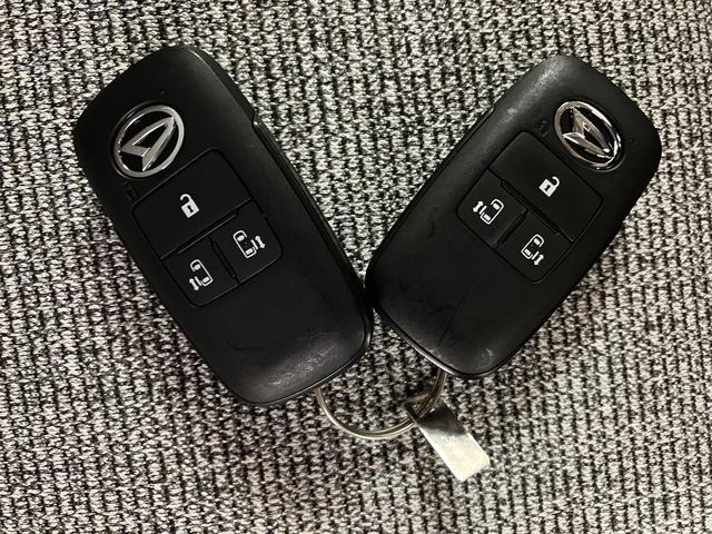 ムーヴキャンバスストライプスG R8年式/両側電動スライドドア/Bカメラ走行無制限1年保証 両側電動スライドドア バックカメラ対応 前後コーナーセンサー 前席シートヒーター ホッとカップホルダー オートマチックハイビーム LEDヘッドライト スマートキー(大阪府)の中古車