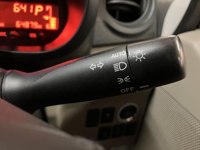 ムーヴX SA/1年保証/車検整備渡し/ナビ/ETC/オートライトサポカーSベーシック適合 1年間走行距離無制限保証 車検整備渡し オートエアコン オートライト チルトステアリング 運転席シートリフター 革巻ステアリング アイドルストップ機能 14インチアルミ(大阪府)の中古車