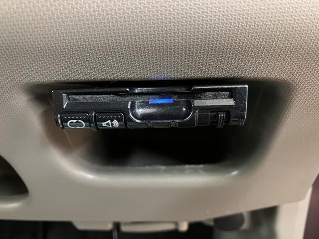 ムーヴX SA/1年保証/車検整備渡し/ナビ/ETC/オートライトサポカーSベーシック適合 1年間走行距離無制限保証 車検整備渡し オートエアコン オートライト チルトステアリング 運転席シートリフター 革巻ステアリング アイドルストップ機能 14インチアルミ(大阪府)の中古車