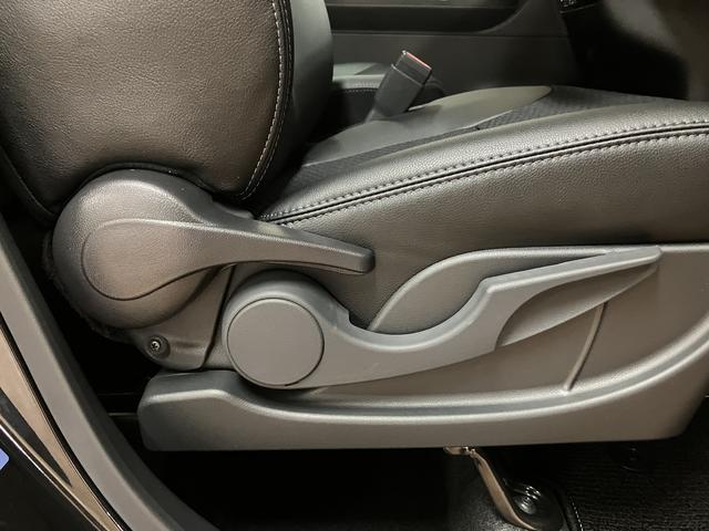 タントカスタムRSリミテッド/認定中古車/新車保証継承/ACC/新車保証継承 サポカーSワイド適合 オーディオレス車 バックカメラ対応 アダプティブクルーズコントロール レーンキープコントロール ETC 革巻ステアリング キーフリー 電動パーキングブレーキ(大阪府)の中古車