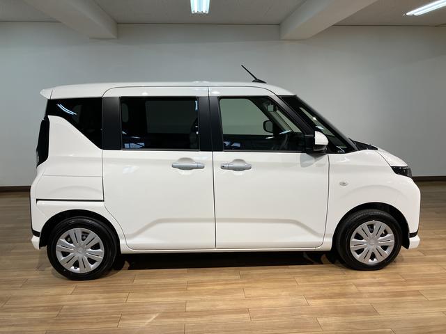 ムーヴＸ　届出済未使用車　片側電動スライドドア　バックカメラ対応届出済未使用車・オーディオレス・バックカメラ対応・片側電動スライドドア・ＬＥＤヘッドライト・コーナーセンサー・キーフリーシステム・衝突回避支援ブレーキ・誤発進抑制機能・１年間走行距離無制限保証（大阪府）の中古車