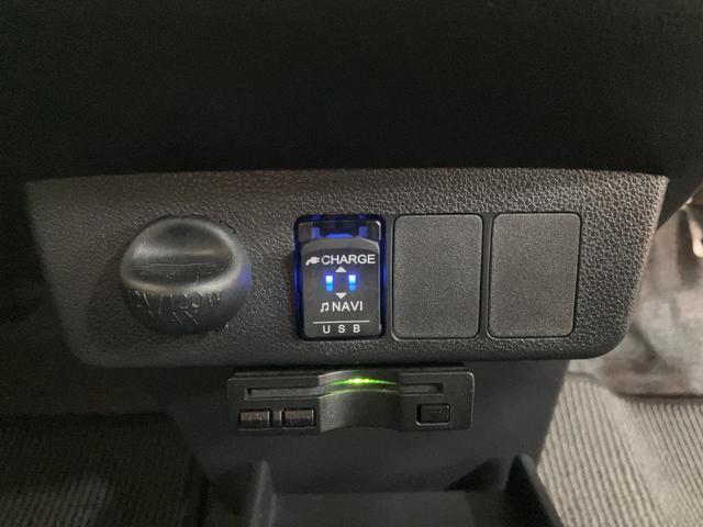 ミライースＸ　ＳＡIII　Ｒ１年式／ナビ／ＥＴＣ／走行３．５万ｋｍスマートアシストＩＩＩ　ＬＥＤヘッドライト　ナビ　ＥＴＣ　マニュアルエアコン　キーレスエントリー　コーナーセンサー　盗難防止セキュリティアラーム（大阪府）の中古車