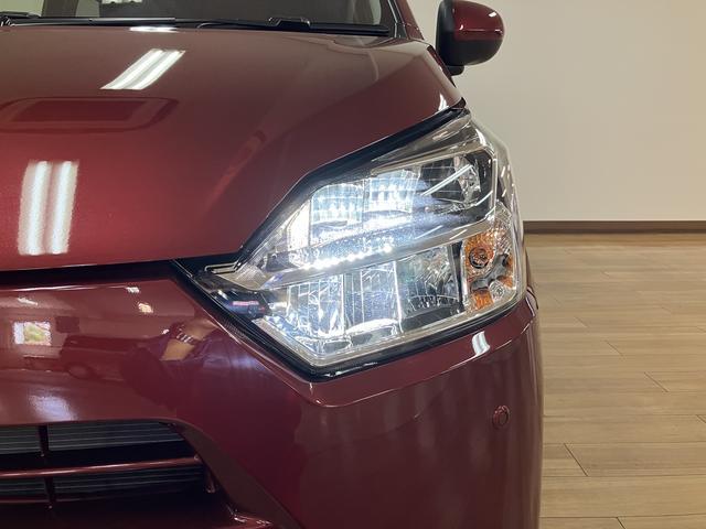 ミライースＸ　ＳＡIII　オートライト　ＬＥＤヘッドライト禁煙車　スマートアシストＩＩＩ　オーディオレス車　オートライト　ＬＥＤヘッドライト　オートハイビーム　コーナーセンサー　キーレスエントリー　運転席・助手席エアバッグ　アイドリングストップ機能（大阪府）の中古車