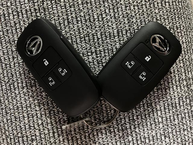ムーヴキャンバスストライプスＧターボ／Ｒ８年式／届出済未使用車／走行２６ｋｍ届出済未使用車／Ｒ８年式／走行２６ｋｍ／バックカメラ対応車／クルーズコントロール／前席シートヒーター／電動パーキングブレーキ／両側パワースライドドア／ＬＥＤヘッド・フォグ／オートエアコン／キーフリー（大阪府）の中古車