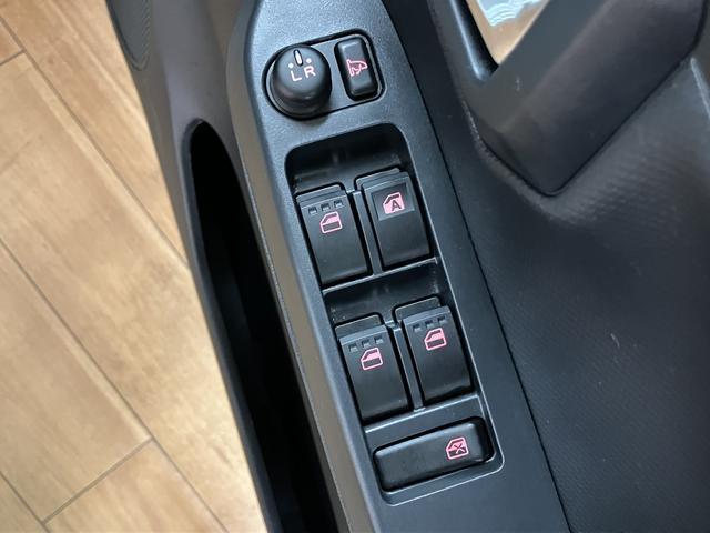 ミライースX SAIII R1年式/CD/ETC/走行8.3万kmスマートアシストIII LEDヘッドライト AUX入力端子付きCDチューナー マニュアルエアコン キーレスエントリー エコアイドル 電動格納ミラー 盗難防止セキュリティアラーム(大阪府)の中古車