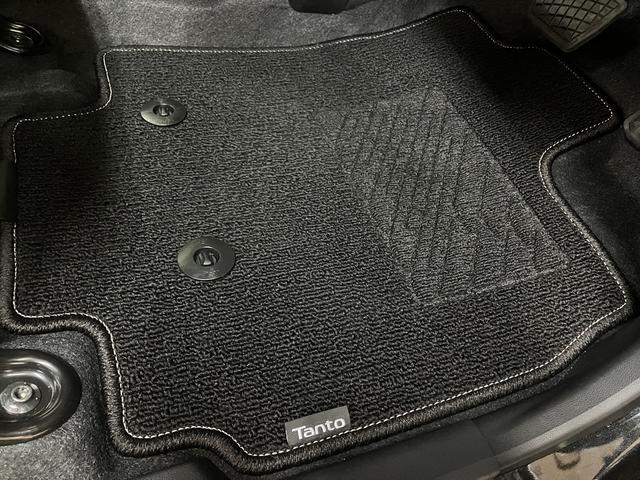 タントカスタムＲＳリミテッド　純正ナビ　ＥＴＣ　届出済未使用車ターボエンジン・純正メモリーナビ・バックカメラ・ＥＴＣ車載器・クルーズコントロール・両側電動スライドドア・シートヒーター・ＬＥＤヘッドライト・衝突回避支援ブレーキ・誤発進抑制機能・届出済未使用車（大阪府）の中古車