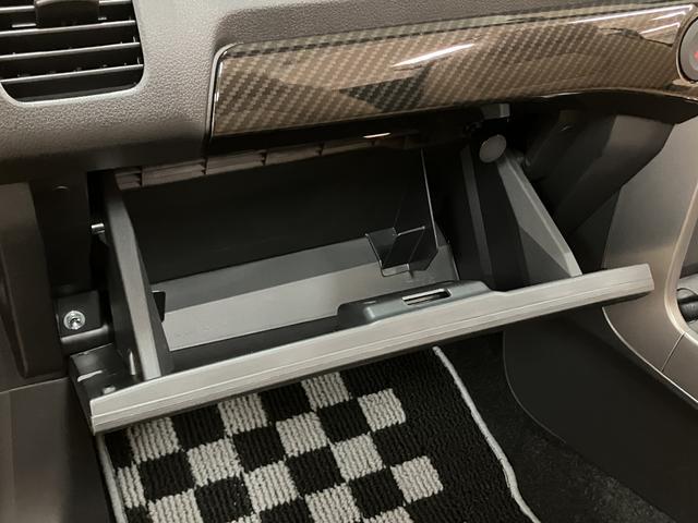 コペンローブ 弊社元試乗車/電動開閉ルーフ/令和7年/0.1万キロ弊社元試乗車/走行約1,181キロ/電動開閉ルーフ/LEDライト/フォグランプ/シートヒーター/コーナーセンサー/ターボエンジン/エンジンプッシュスタート/キーフリー/オートエアコン/パワーウィンドウ(大阪府)の中古車