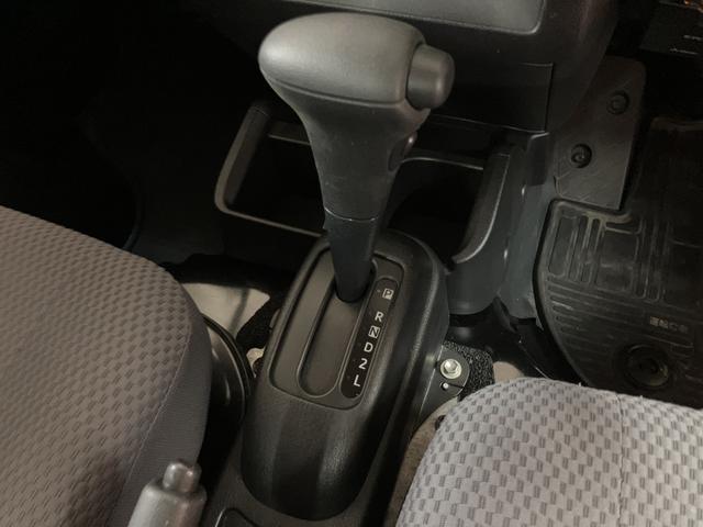 ハイゼットトラックジャンボSAIIIt 4WD(切替式)/4AT/荷台灯/4WD(切替式)/オートマ車/LEDライト/ETC/トップシェードガラス/リモコン付きキー/荷台灯/衝突軽減ブレーキ/コーナーセンサー/エアコン/パワステ/運転席・助手席グリップ/ゴムマット(大阪府)の中古車