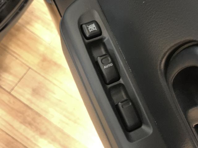 ハイゼットトラックジャンボSAIIIt 4WD(切替式)/4AT/荷台灯/4WD(切替式)/オートマ車/LEDライト/ETC/トップシェードガラス/リモコン付きキー/荷台灯/衝突軽減ブレーキ/コーナーセンサー/エアコン/パワステ/運転席・助手席グリップ/ゴムマット(大阪府)の中古車
