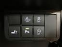走行１．４万キロ／９インチナビ／フルセグ／ＣＤ／ＤＶＤ／Ｂｌｕｅｔｏｏｔｈ／ＵＳＢ／パノラマモニター／前後ドラレコ／ＥＴＣ／キーフリー／両側電動パワースライド／シートヒーター／電動パーキングブレーキ（大阪府）の中古車