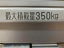 平成２６年式／走行３．４万キロ／車検整備付き／２ＷＤ／５ＭＴ／工具箱／ＡＭ・ＦＭラジオ／荷台作業灯／テールゲートチェーン／ラバーマット／バイザー／ゲート部分加工あり（大阪府）の中古車