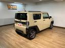 点検整備渡し／新車保証／走行６キロ／衝突軽減ブレーキ／コーナーセンサー／クルーズコントロール／ＬＥＤヘッドライト／電動パーキングブレーキ／ブレーキホールド／フォグランプ／キーフリー／エンジンプッシュ式（大阪府）の中古車