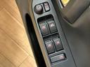 新車保証継承／届出済未使用車／衝突軽減ブレーキ／スマートキー／オートエアコン／シートヒーター／ＬＥＤヘッドライト／１４インチアルミ／コーナーセンサー／運転席シートリフター／横滑り防止装置／（大阪府）の中古車