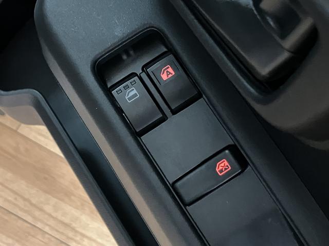 ハイゼットカーゴＤＸ　ディスプレイオーディオ　バックカメラ新車保証継承　スマートアシスト　ディスプレイオーディオ　ＥＴＣ車載器　バックカメラ　インナールームミラー　キーレス　ステアリングリモコン（大阪府）の中古車