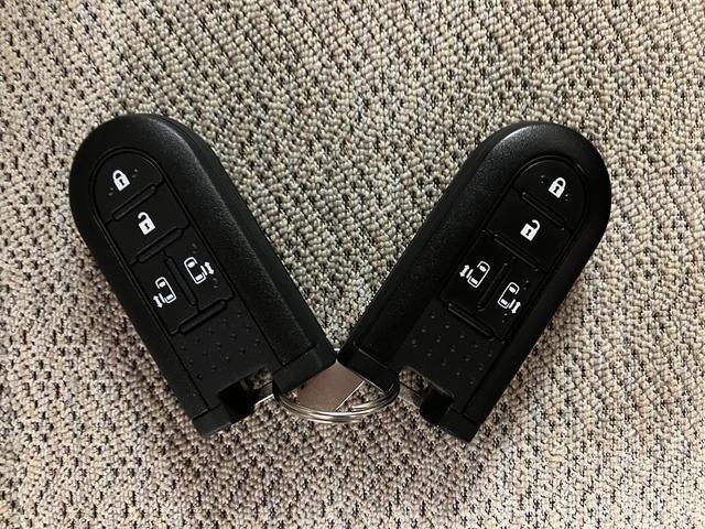 ムーヴキャンバスＸリミテッドＳＡII／ナビ／Ｂカメラ／両側電動スライドドア／ナビ／ＢＬＵＥＴＯＯＴＨ／フルセグＴＶ／ＵＳＢ／ＣＤ／ＤＶＤ／バックカメラ／ＥＴＣ／両側電動スライドドア／スマートキー／オートライト／外品ドライブレコーダー／走行４．３万キロ／ハロゲンヘッドライト／（大阪府）の中古車