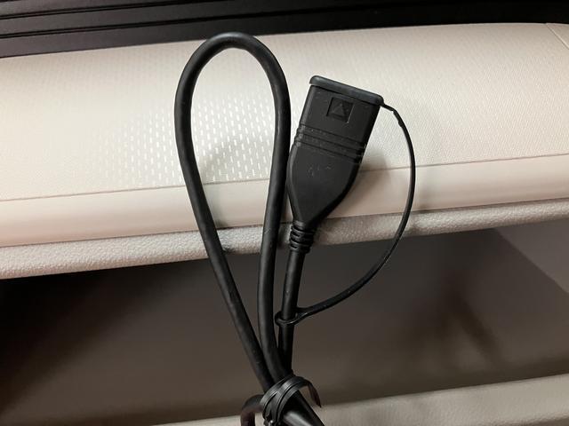ムーヴＸ／１年間距離無制限保証／ナビ／バックカメラ／スマートキー／１年間走行距離無制限保証／走行２．１万キロ／ナビ／ＢＬＵＥＴＯＯＴＨ／ＵＳＢ／バックカメラ／スマートキー／アイドリングストップ／ハロゲンヘッドライト／プッシュスタートボタン／オートライト／（大阪府）の中古車