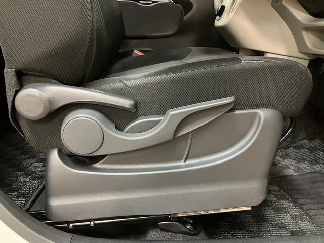 ムーヴＸリミテッドＳＡIII／ＣＤオーディオ／１年間距離無制限保証１年間走行距離無制限保証／走行３．５万キロ／ＣＤオーディオ／バックカメラ／運転席シートヒーター／オートエアコン／電動格納式ドアミラー／スマートキー／プッシュスタートボタン／１４インチアルミホイール／（大阪府）の中古車