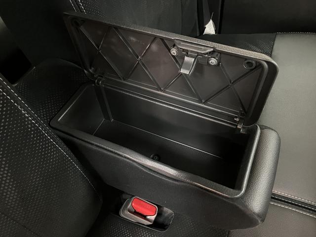 タントカスタムＲＳトップエディションＳＡIII／８インチナビ１年間走行距離無制限保証／走行４．１万キロ／８インチナビ／ＢＬＵＥＴＯＯＴＨ／ＵＳＢ／バックカメラ／ＥＴＣ／スマートキー／両側電動スライドドア／ＬＥＤヘッドライト／ＬＥＤフォグランプ／シートヒーター／（大阪府）の中古車