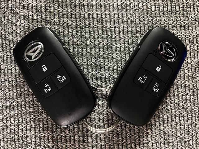 ムーヴキャンバスストライプスＧターボ／ナビ／前後ドラレコ／Ｂカメラ／ＥＴＣ／走行２．５万キロ／ナビ／ＢＬＵＥＴＯＯＴＨ／ＵＳＢ／前後ドラレコ／ＥＴＣ／バックカメラ／クルーズコントロール／両側電動スライドドア／電動パーキングブレーキ／スマートキー／ルーフキャリア／ターボ車（大阪府）の中古車