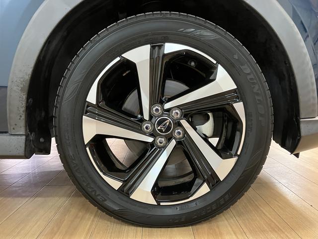 ロッキープレミアムＧＨＥＶ／９インチナビ／クルコン／Ｂカメラ／ＥＴＣ走行３．１万キロ／９インチナビ／ＢＬＵＥＴＯＯＴＨ／ＵＳＢ／バックカメラ／前後ドラレコ／ＥＴＣ／クルーズコントロール／電動パーキングブレーキ／スマートキー／前席シートヒーター／ＬＥＤヘッドライト／（大阪府）の中古車