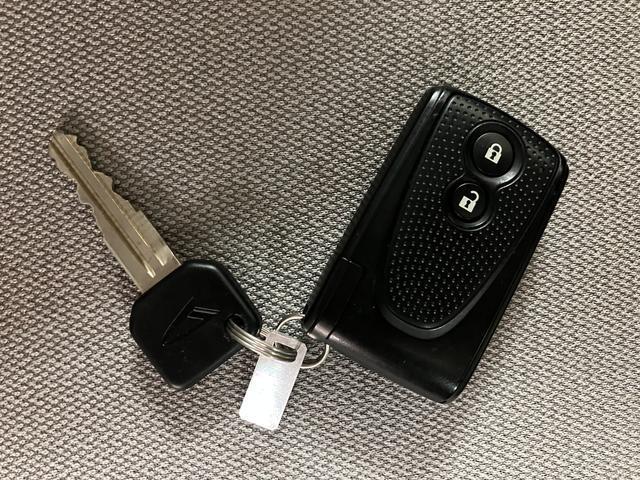 ムーヴコンテＸ／４ＷＤ／ナビ／スマートキー／１年保証／走行４．３万キロ／１年間走行距離無制限保証／４ＷＤ／走行４．３万キロ／ナビ／ＢＬＵＥＴＯＯＴＨ／ＵＳＢ／スマートキー／フロントフォグランプ／電動格納式ドアミラー／オートエアコン／エンジンスターター／スペアタイヤ／（大阪府）の中古車