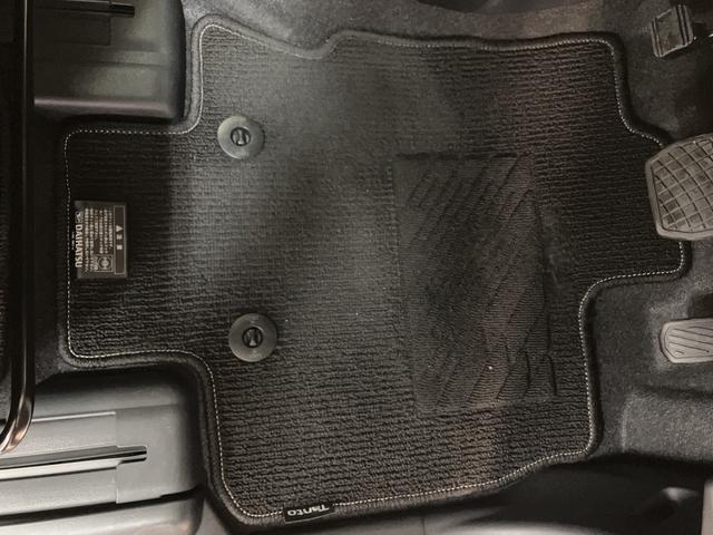 タントカスタムＲＳセレクション／９インチナビ／クルコン／両側電スラターボ車／走行５．５万キロ／９インチナビ／ＢＬＵＥＴＯＯＴＨ／ＵＳＢ／Ｂカメラ／前後ドラレコ／ＥＴＣ／両側電動スライドドア／スマートキー／クルーズコントロール／前席シートヒーター／ＬＥＤヘッドライト／（大阪府）の中古車