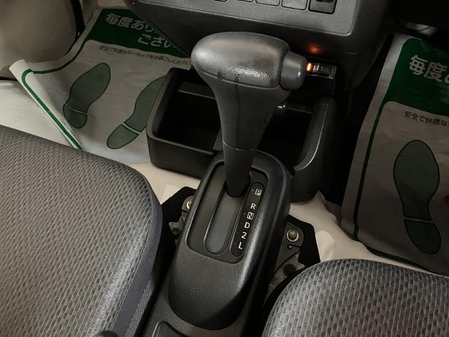 ハイゼットトラックスタンダード／エアコン／パワステ／１年保証／走行５．９万キロ１年間走行距離無制限保証／走行５．９万キロ／ラジオ／エアコン／パワーステアリング／ＥＴＣ／ロングバイザー／ゴムマット／三方開／ＡＴ車／車検整備付き／（大阪府）の中古車