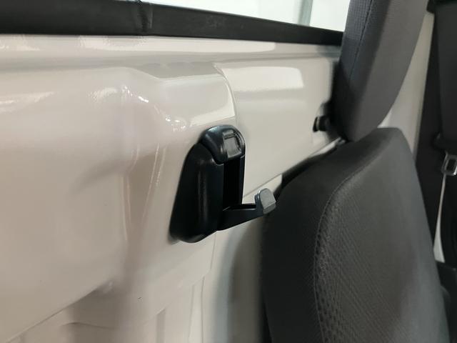 ハイゼットトラックスタンダード／エアコン／パワステ／１年保証／走行５．９万キロ１年間走行距離無制限保証／走行５．９万キロ／ラジオ／エアコン／パワーステアリング／ＥＴＣ／ロングバイザー／ゴムマット／三方開／ＡＴ車／車検整備付き／（大阪府）の中古車