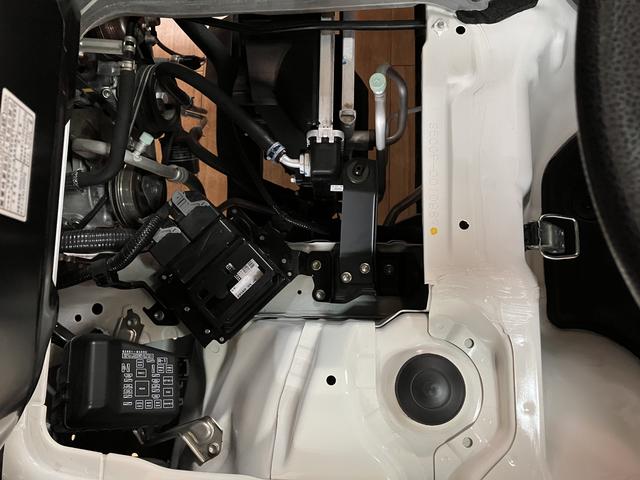 ハイゼットトラックスタンダード／エアコン／パワステ／１年保証／走行５．９万キロ１年間走行距離無制限保証／走行５．９万キロ／ラジオ／エアコン／パワーステアリング／ＥＴＣ／ロングバイザー／ゴムマット／三方開／ＡＴ車／車検整備付き／（大阪府）の中古車