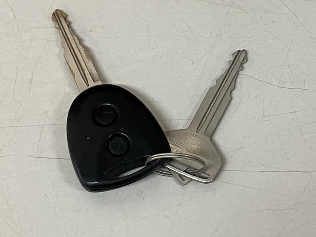 ムーヴL SAIII/CDオーディオ/電格ミラー/キーレス/1年間走行距離無制限保証/CDオーディオ/走行1.5万キロ/電動格納式ドアミラー/サイドエアバッグ/キーレスエントリー/アイドリングストップオートハイビーム/衝突回避軽減ブレーキ/(大阪府)の中古車