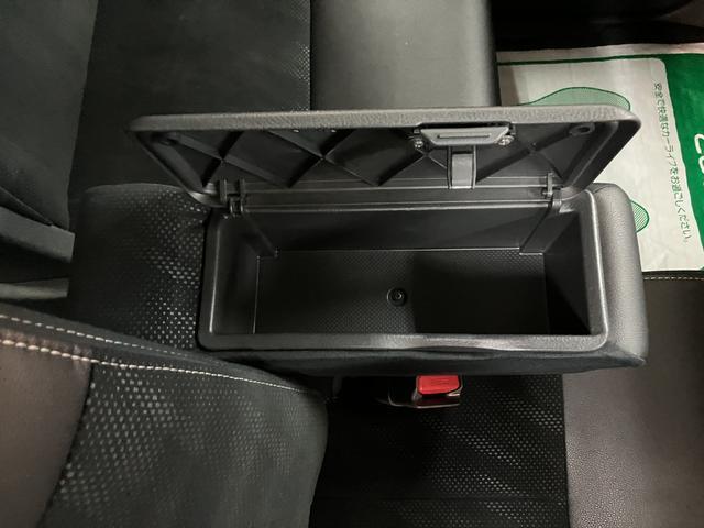 タントカスタムＲＳ　トップエディションリミテッドＳＡIII１年間走行距離無制限保証／８インチカーナビ／全周囲モニター／フルセグＴＶ／ＣＤ録音／ＤＶＤ／Ｂｌｕｅｔｏｏｔｈ／ＵＳＢ／ドラレコ／ＥＴＣ／シートヒーター／スマートアシストＩＩＩ／両側電動スライドドア／（大阪府）の中古車