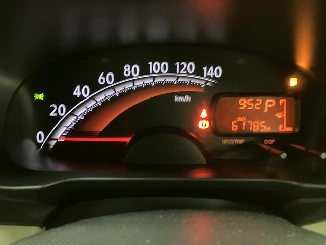 ムーヴL/CDオーディオ/走行6.8万キロ/電格ミラー/キーレス/1年間走行距離無制限保証/走行6.8万キロ/CDオーディオ/FMラジオ/AMラジオ/AUX/アイドリングストップ/電動格納式ドアミラー/キーレスエントリー/車検整備付きシートアンダートレイ/(大阪府)の中古車