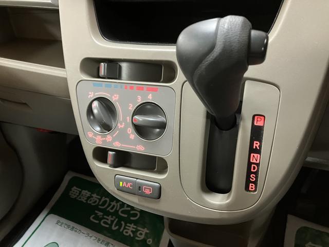 ムーヴL/CDオーディオ/走行6.8万キロ/電格ミラー/キーレス/1年間走行距離無制限保証/走行6.8万キロ/CDオーディオ/FMラジオ/AMラジオ/AUX/アイドリングストップ/電動格納式ドアミラー/キーレスエントリー/車検整備付きシートアンダートレイ/(大阪府)の中古車