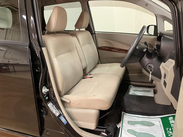 ムーヴL/CDオーディオ/走行6.8万キロ/電格ミラー/キーレス/1年間走行距離無制限保証/走行6.8万キロ/CDオーディオ/FMラジオ/AMラジオ/AUX/アイドリングストップ/電動格納式ドアミラー/キーレスエントリー/車検整備付きシートアンダートレイ/(大阪府)の中古車