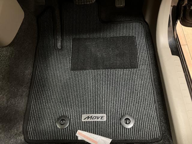 ムーヴL/CDオーディオ/走行6.8万キロ/電格ミラー/キーレス/1年間走行距離無制限保証/走行6.8万キロ/CDオーディオ/FMラジオ/AMラジオ/AUX/アイドリングストップ/電動格納式ドアミラー/キーレスエントリー/車検整備付きシートアンダートレイ/(大阪府)の中古車