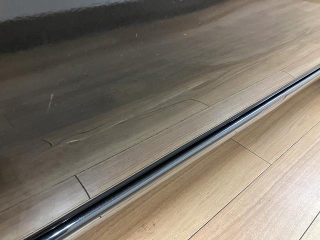 ムーヴL/CDオーディオ/走行6.8万キロ/電格ミラー/キーレス/1年間走行距離無制限保証/走行6.8万キロ/CDオーディオ/FMラジオ/AMラジオ/AUX/アイドリングストップ/電動格納式ドアミラー/キーレスエントリー/車検整備付きシートアンダートレイ/(大阪府)の中古車