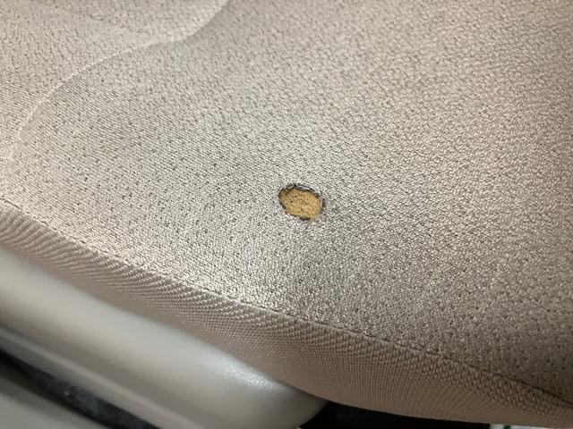 ムーヴL/CDオーディオ/走行6.8万キロ/電格ミラー/キーレス/1年間走行距離無制限保証/走行6.8万キロ/CDオーディオ/FMラジオ/AMラジオ/AUX/アイドリングストップ/電動格納式ドアミラー/キーレスエントリー/車検整備付きシートアンダートレイ/(大阪府)の中古車