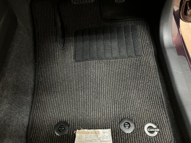 ミラココアココアX/1年保証/CDオーディオ/電格ミラー/スマートキー1年間走行距離無制限保証/走行3.2万キロ/CDオーディオ/FMラジオ/AMラジオ/アイドリングストップ/電動格納式ドアミラー/オートエアコン/スマートキー/車検整備付き/(大阪府)の中古車