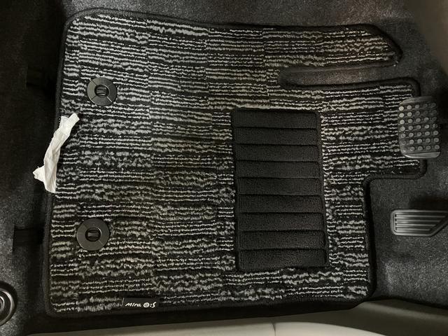 ミライースＸ　アルミホイール　電動格納ドアミラーアイドリングストップ機構／純正ＣＤステレオ／ＥＴＣ車載器／キーレスエントリー／電動格納ドアミラー／アルミホイール（大阪府）の中古車