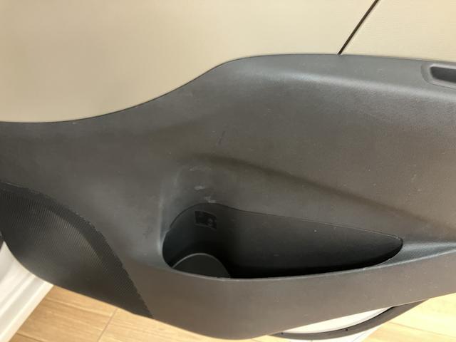 ミラXリミテッド 1年間走行距離無制限保証付き/車検受渡し1年間走行距離無制限保証付き/車検受渡し/4.3万キロ/キーフリーシステム/セキュリティアラーム/オートエアコン/電動格納式ミラー/CDステレオ/(大阪府)の中古車