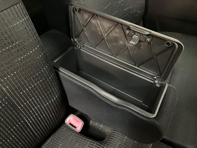 ムーヴカスタムXリミテッド/1年保証/ナビ/14インチアルミ/1年間走行距離無制限保証/走行5.3万キロ/ナビ/BLUETOOTH/Bカメラ/ETC/電動格納式ドアミラー/オートエアコン/14インチアルミホイール/アイドリングストップ/ディスチャージヘッドライト(大阪府)の中古車