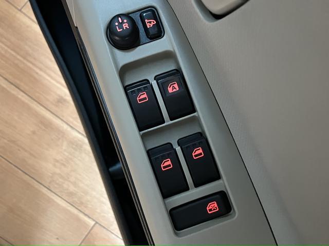 タントエグゼＸ／１年保証／ナビ／電格ミラー／オートエアコン／７．９万キロ１年間走行距離無制限保証／走行７．９万キロ／ナビ／ＢＬＵＥＴＯＯＴＨ／ＵＳＢ／ＣＤ／ＤＶＤ／フルセグＴＶ／ＥＴＣ／スマートキー／ハロゲンヘッドライト／オートエアコン／電動格納式ドアミラー／（大阪府）の中古車