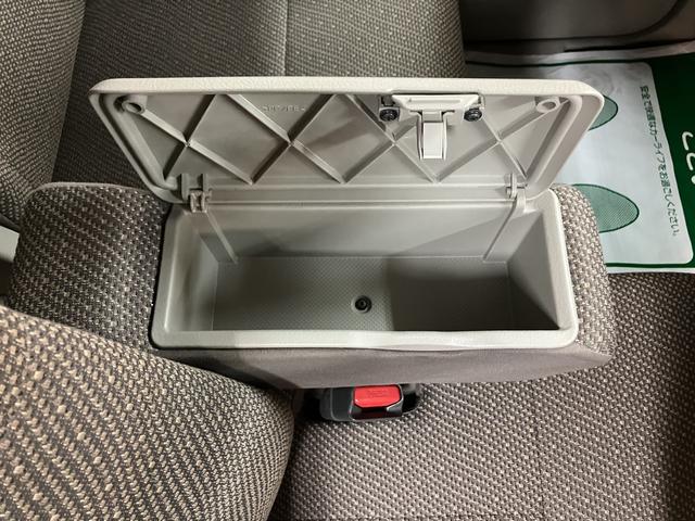 タントＬリミテッドＳＡIII／４ＷＤ／ナビ／Ｂカメラ／ＥＴＣ／４ＷＤ／１年間走行距離無制限保証／走行１．７万キロ／ナビ／ＢＬＵＥＴＯＯＴＨ／ＵＳＢ／フルセグＴＶ／Ｂカメラ／ＥＴＣ／運転席シートヒーター／電動格納式ドアミラー／キーレスエントリー／オートハイビーム／（大阪府）の中古車