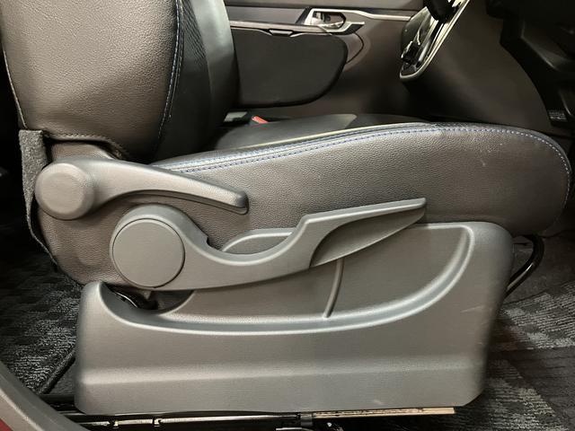 ムーヴカスタムＸハイパーＳＡ／１年保証／ナビ／走行０．８万キロ／１年間走行距離無制限保証／走行０．８万キロ／ナビ／ＢＬＵＥＴＯＯＴＨ／ＵＳＢ／バックカメラ／衝突回避軽減ブレーキ／ＬＥＤヘッドライト／ＬＥＤフォグランプ／オートライト／スマートキー／（大阪府）の中古車