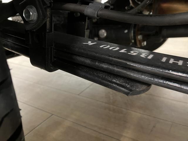 ハイゼットトラックジャンボエクストラ／ディスプレイオーディオ／走行０．４万キロ１年間走行距離無制限保証／走行０．４万キロ／ディスプレイオーディオ／ＢＬＵＥＴＯＯＴＨ／ＵＳＢ／ＡＵＸ／バックカメラ／コーナーセンサー／プッシュスタートボタン／電動格納式ドアミラー／スマートキー／（大阪府）の中古車