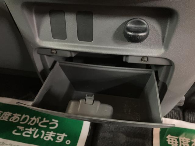 タントカスタムＶセレクションターボ／１年保証／ナビ／電スラ／ＥＴＣ１年間走行距離無制限保証／走行８．９万キロ／ナビ／ＢＬＵＥＴＯＯＴＨ／ＣＤ／ＤＶＤ／ＥＴＣ／片側電動スライドドア／スマートキー／オートエアコン／ＨＩＤヘッドライト／ターボ車／（大阪府）の中古車