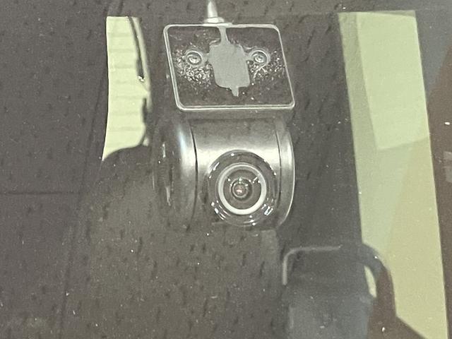 タントカスタムＸ　ナビ　バックカメラ　ＥＴＣ　両側パワスラ９インチディスプレイオーディオ／フルセグ放送／Ｂｌｕｅｔｏｏｔｈ／ＣＶＴ／スマアシ／前後ドライブレコーダー／１年走行距離無制限／電動パーキングアシスト／ＬＥＤヘッドライト／オートライト／キーフリー（大阪府）の中古車