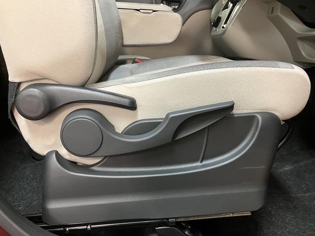 キャストスタイルＸリミテッドＳＡIII／ナビ／Ｂカメラ／１年保証／１年間走行距離無制限保証／走行２．７万キロ／ナビ／ＢＬＵＥＴＯＯＴＨ／ＵＳＢ／フルセグＴＶ／バックカメラ／前席シートヒーター／オートハイビーム／スマートキー／オートライト／オートエアコン／（大阪府）の中古車