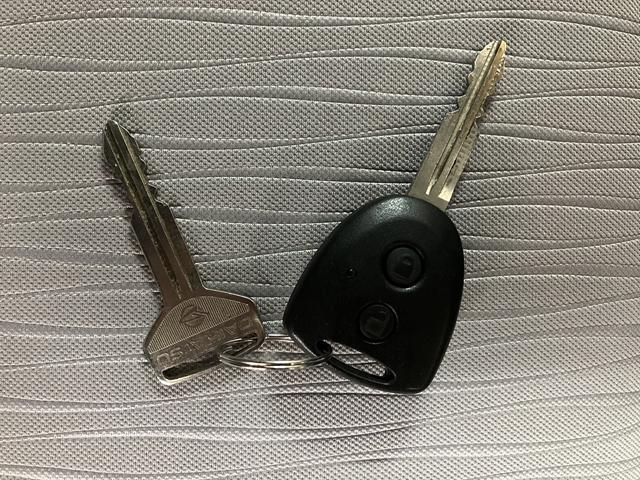 ミライースＸ　リミテッドＳＡIII／ナビ／１年保証／走行４万キロ／１年間走行距離無制限保証／走行４万キロ／ナビ／ＢＬＵＥＴＯＯＴＨ／フルセグＴＶ／ＣＤ／ＤＶＤ／ＵＳＢ／バックカメラ／コーナーセンサー／キーレスエントリー／ＬＥＤヘッドライト／オートハイビーム／（大阪府）の中古車