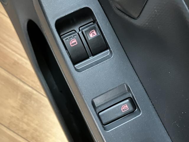 ミライースＢ／１年保証／走行４．８万キロ／ＣＤチューナー／オートライト１年間走行距離無制限保証／走行４．８万キロ／ＣＤチューナー／キーレスエントリー／オートライト／アイドリングストップ／車検整備付き／マニュアルエアコン／ハロゲンヘッドライト／（大阪府）の中古車